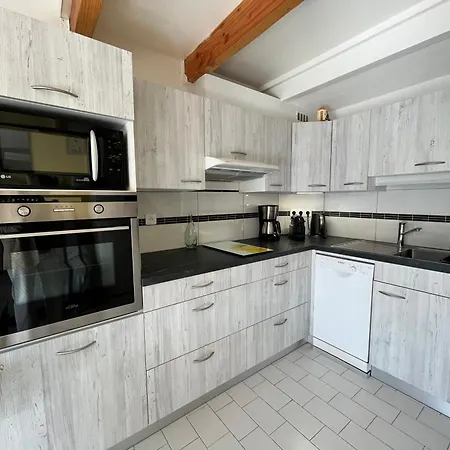 Villa Maison De Climatise Que Sejour, Securisee Mas De La Plage, Terrasse Sud, 5 Couchages -250m De La -portiragnes Lrmp27